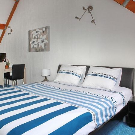 Teska Bed & Breakfast Veenendaal Oda fotoğraf