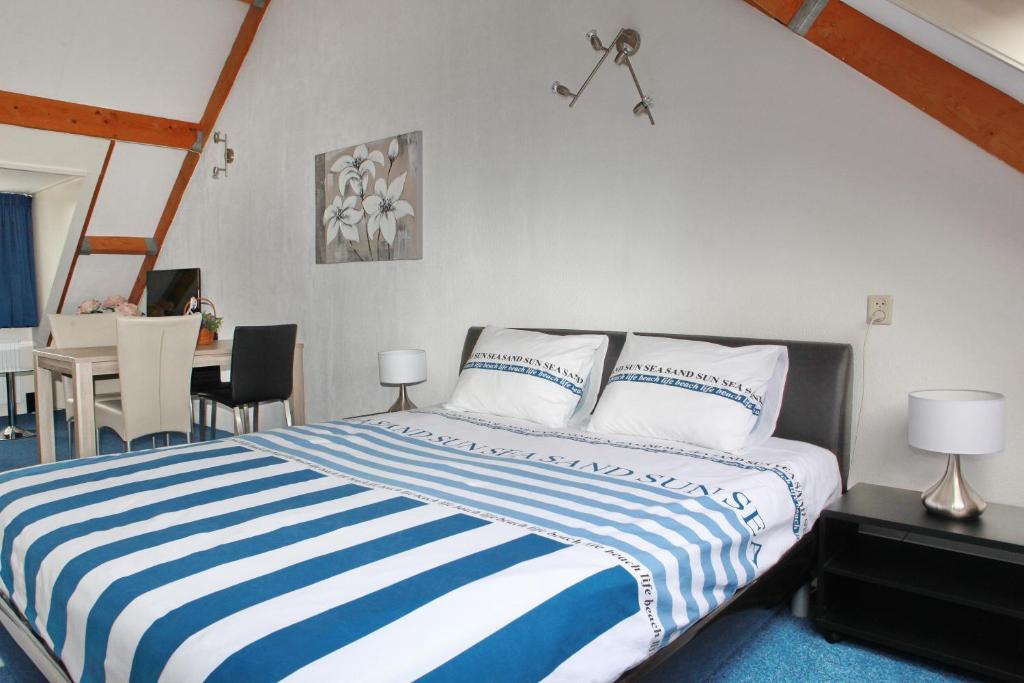 Teska Bed & Breakfast Veenendaal Oda fotoğraf